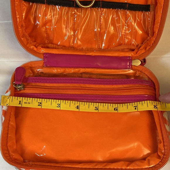 Neiman Marcus Pink & Orange Ikat Hanging Zip Travel Organizer, Great condition! - Picture 10 of 11